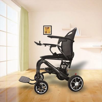 Cadeira de rodas elétrica totalmente automática conveniente com design leve e velocidade de 6 km/h